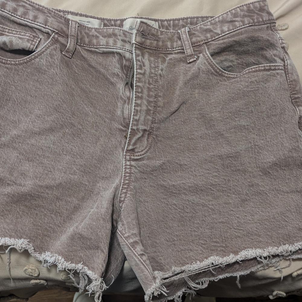 Universal Thread Gray Distressed Jean Shorts